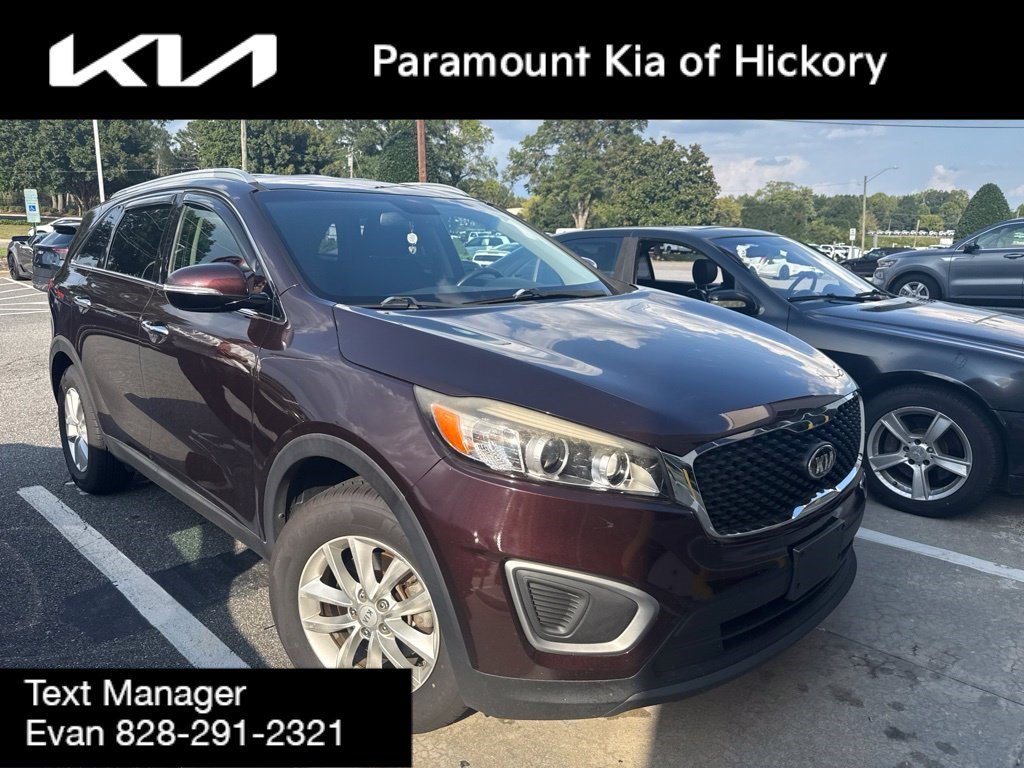 Used 2016 Kia Sorento FWD w/ LX Convenience Package image 1