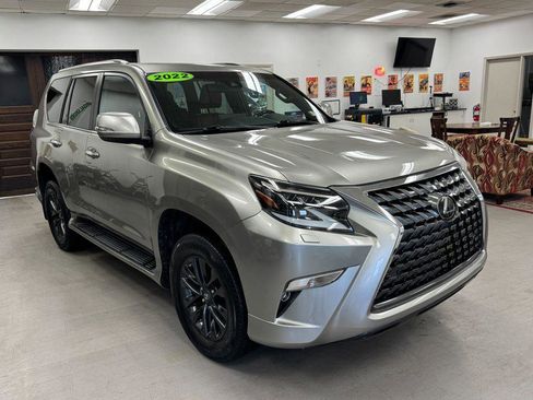 Used 2022 Lexus GX 460 Premium w/ Premium Package image 28
