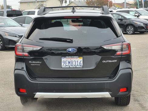Used 2023 Subaru Outback Limited image 6