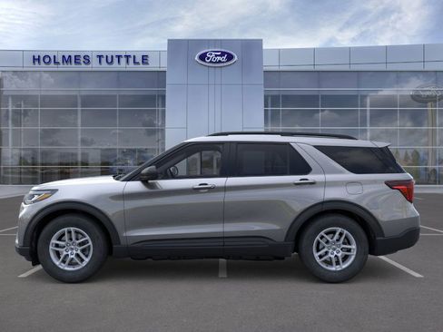 New 2026 Ford Explorer Active image 3