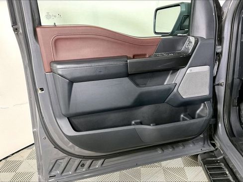 Used 2021 Ford F150 Lariat image 23