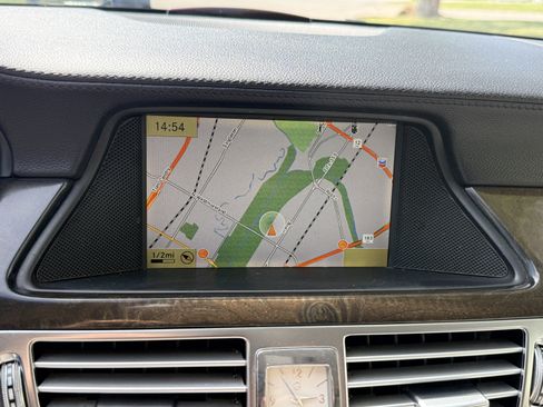 Used 2012 Mercedes-Benz CLS 550 w/ Premium I Pkg image 19