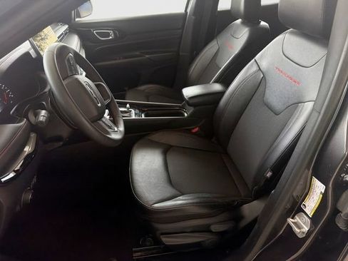 Used 2023 Jeep Compass Trailhawk AWD/4WD image 20