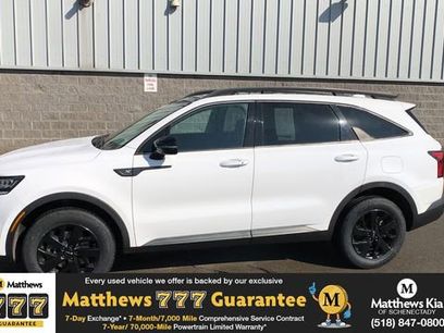 Certified 2022 Kia Sorento S w/ Panoramic Sunroof Package