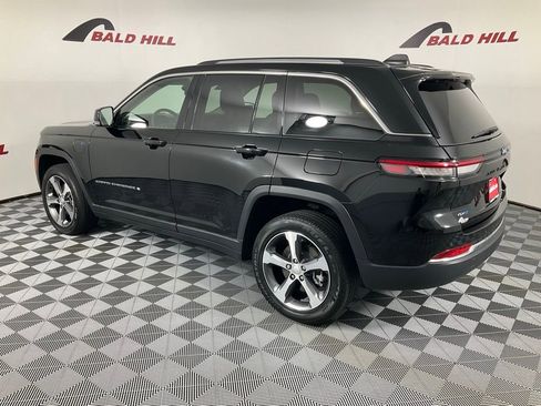 Used 2023 Jeep Grand Cherokee 4WD 4xe w/ Luxury Tech Group II image 4