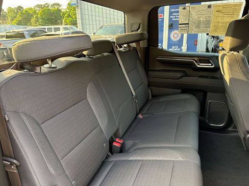 Used 2023 Chevrolet Silverado 1500 RST AWD/4WD image 29