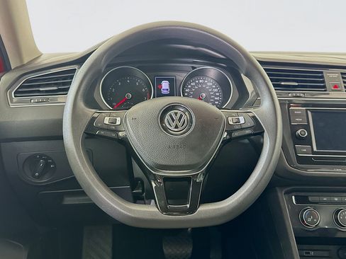 Used 2018 Volkswagen Tiguan S FWD image 18