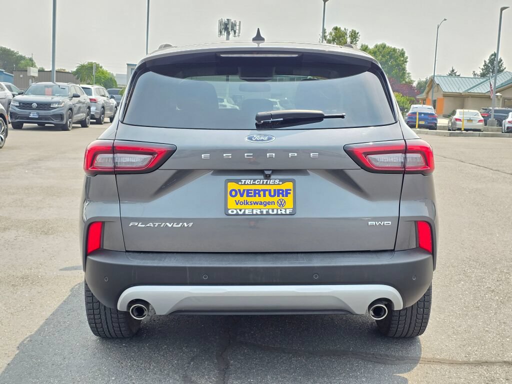 Used 2025 Ford Escape Platinum AWD/4WD image 4
