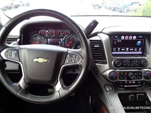 Used 2017 Chevrolet Tahoe LT AWD/4WD image 10
