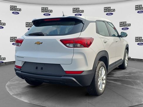 Used 2024 Chevrolet TrailBlazer LS FWD image 4