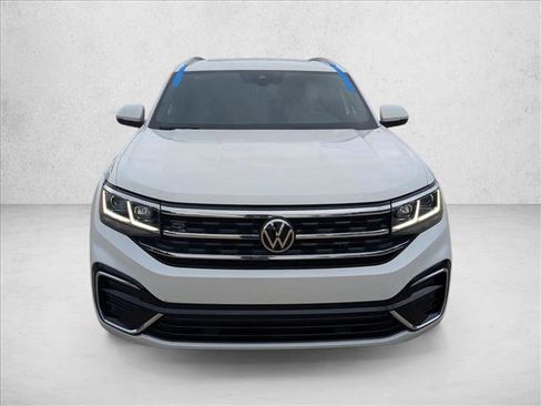 Used 2022 Volkswagen Atlas Cross Sport SEL R-Line image 2