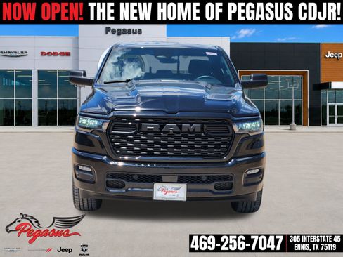 New 2026 RAM 1500 Express AWD/4WD image 6