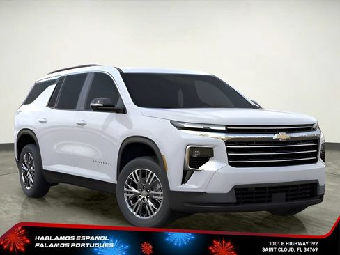 New 2026 Chevrolet Traverse LT FWD image 5
