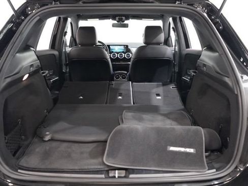 Used 2022 Mercedes-Benz GLA 250 4MATIC image 35