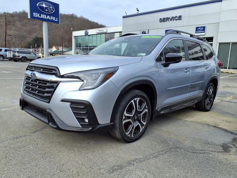 Certified 2025 Subaru Ascent Limited image 1