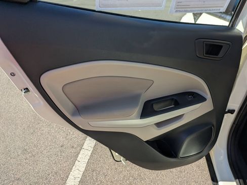 Certified 2021 Ford EcoSport S FWD image 28