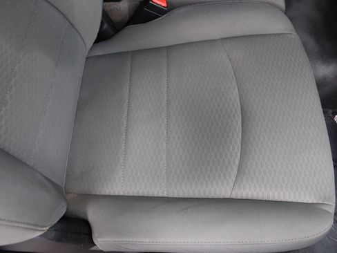 Used 2015 RAM 3500 Tradesman w/ Chrome Appearance Group image 21