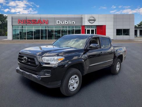 Used 2023 Toyota Tacoma SR AWD/4WD image 1