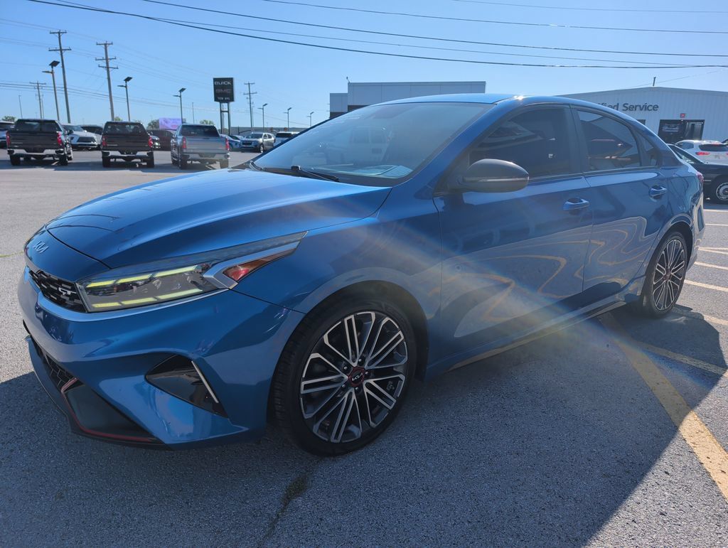 Used 2022 Kia Forte GT w/ GT Technology Package FWD image 3