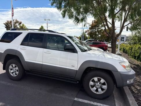 Used 2003 Toyota 4Runner SR5 RWD image 3