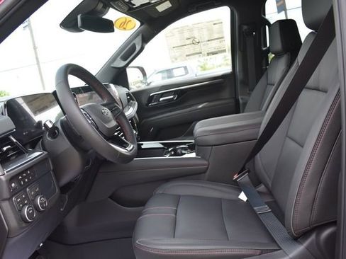 New 2026 Chevrolet Suburban RST w/ Comfort Package AWD/4WD image 30