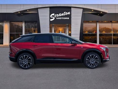 New 2026 Cadillac Optiq Sport 2 AWD/4WD image 6
