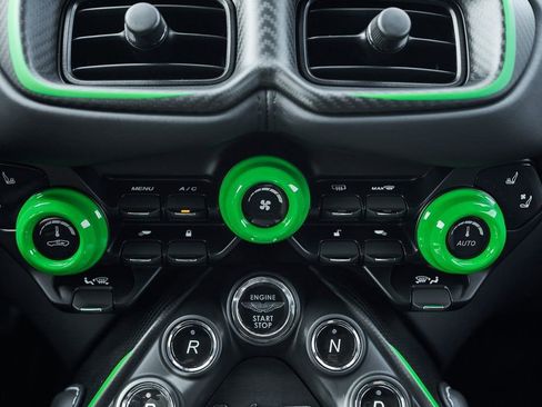 Used 2023 Aston Martin V12 Vantage image 62