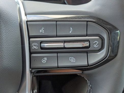 New 2026 Chevrolet Colorado ZR2 w/ Technology Package image 28