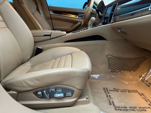 Used 2010 Porsche Panamera 4S image 28