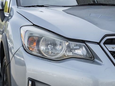 Used 2017 Subaru Crosstrek 2.0i Premium image 15