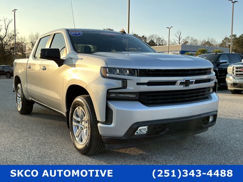 Used 2021 Chevrolet Silverado 1500 RST w/ Bed Protection Package image 7