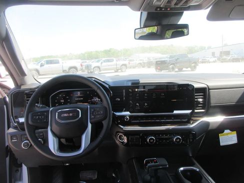 New 2026 GMC Sierra 1500 Elevation AWD/4WD image 19