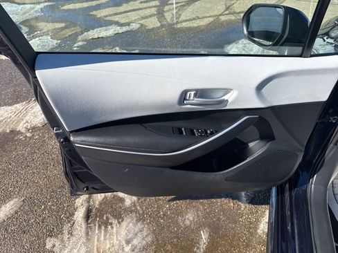 Used 2023 Toyota Corolla SE w/ Carpet Mat Package (TMS) image 19
