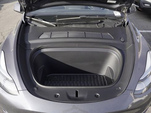 Used 2023 Tesla Model Y Long Range image 20