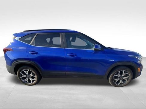 Used 2021 Kia Seltos EX AWD/4WD image 13