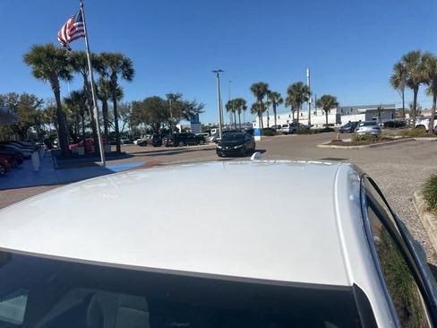 Used 2025 Honda Accord LX image 12