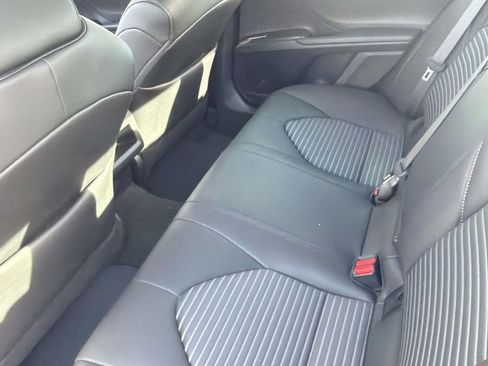 Certified 2023 Toyota Camry SE image 29