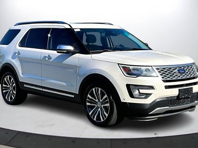 Used 2017 Ford Explorer Platinum