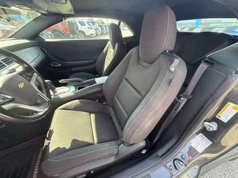 Certified 2014 Chevrolet Camaro LT RWD image 17