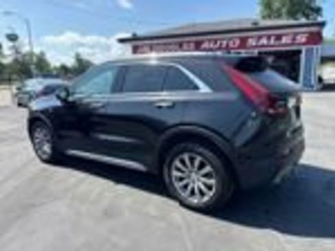 Used 2023 Cadillac XT4 Premium Luxury w/ Cold Weather Package AWD/4WD image 4
