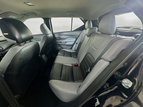 Used 2023 Nissan Kicks SR w/ SR Premium Package image 26