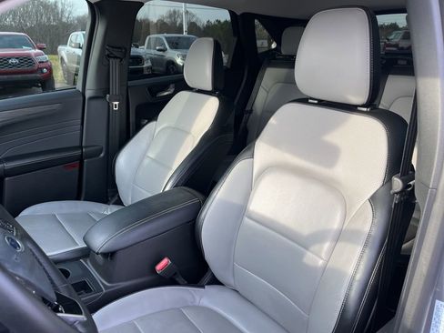 Used 2024 Ford Escape Platinum image 14