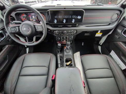 New 2026 Jeep Wrangler Unlimited Rubicon 392 image 14