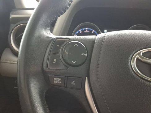 Used 2017 Toyota RAV4 Limited FWD image 23