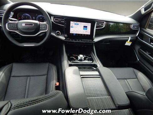 New 2024 Jeep Wagoneer L Series III w/ Rear Seat Video Group 1 image 11