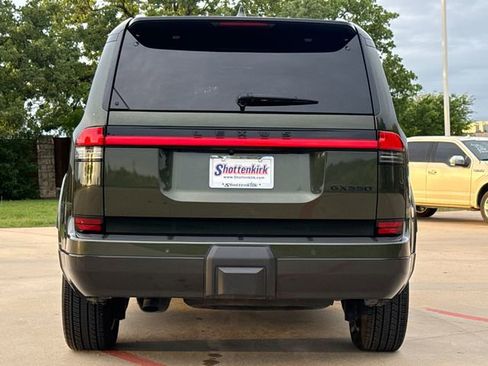 Used 2025 Lexus GX 550 w/ Accessory Package (2T) image 7