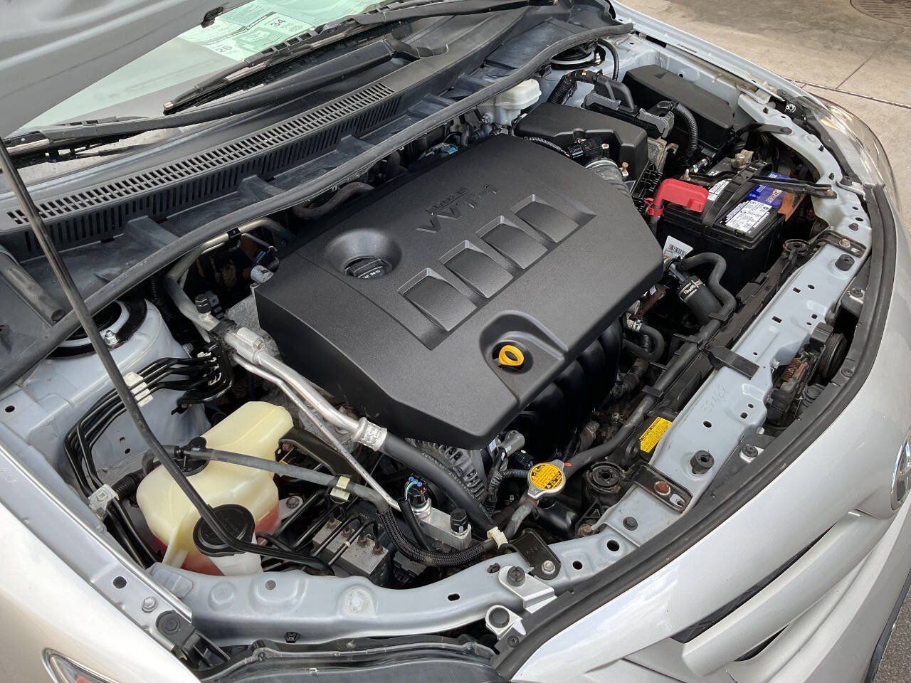 Used 2011 Toyota Corolla LE FWD image 46