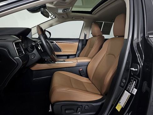 Used 2022 Lexus RX 350L FWD w/ Premium Package image 16