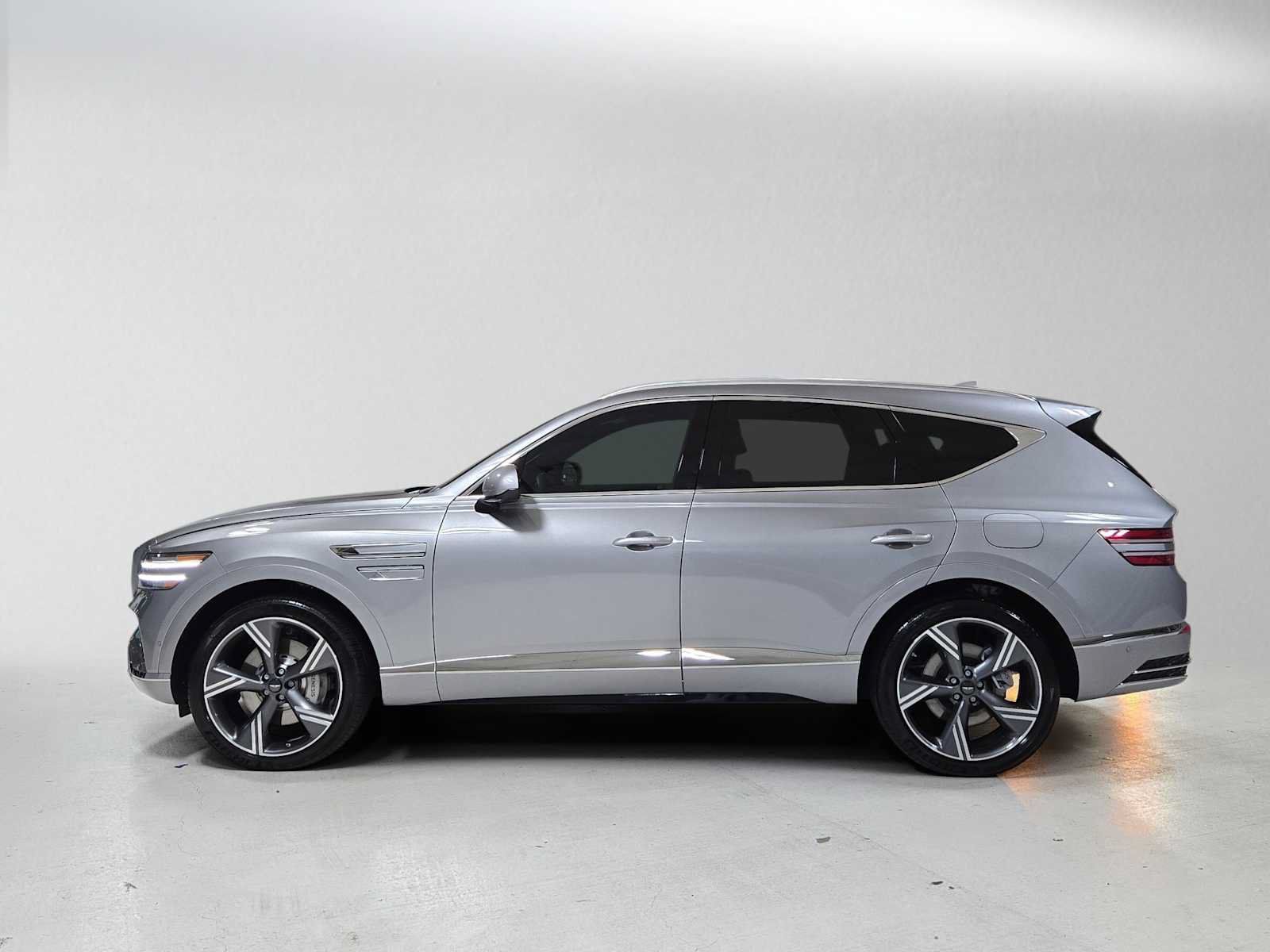 Used 2025 Genesis GV80 3.5T Prestige AWD/4WD image 6
