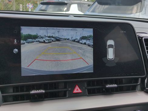 Certified 2024 Kia Sportage EX FWD image 20
